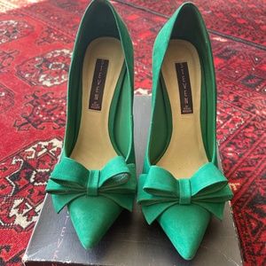 Steve Madden green bow heels sz 8.5